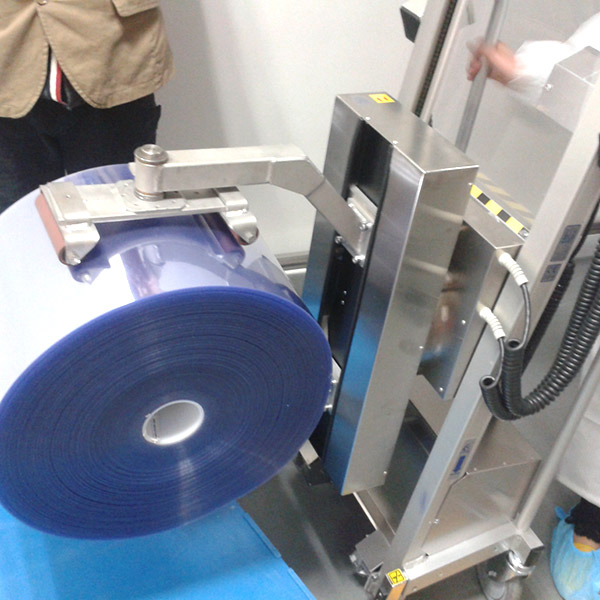 卷膜搬運(yùn)車