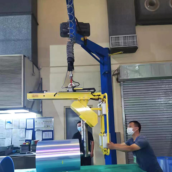 卷膜搬運(yùn)車